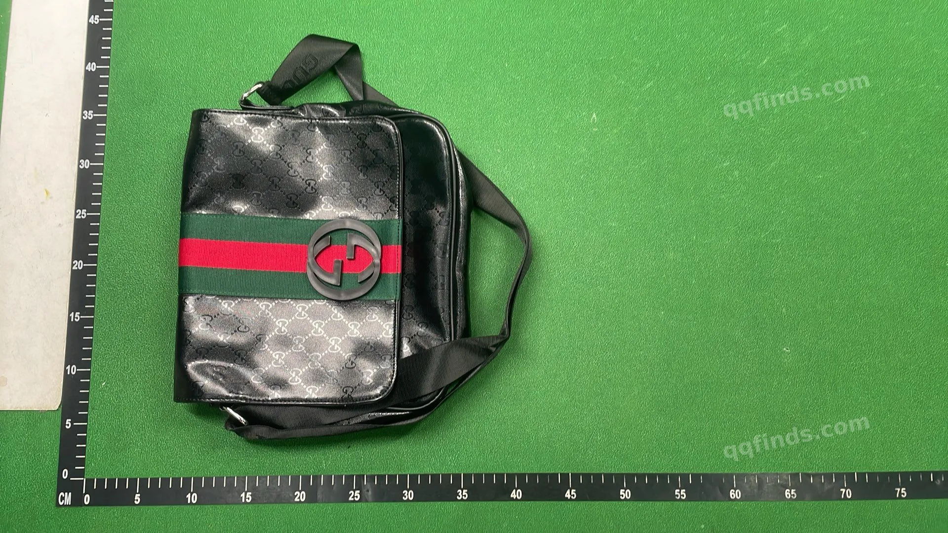 Gucci Messenger Bags QC